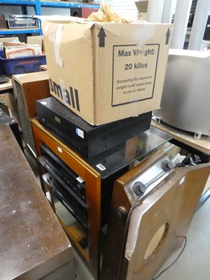 Lot 2639 - Selection of speaker system components in...