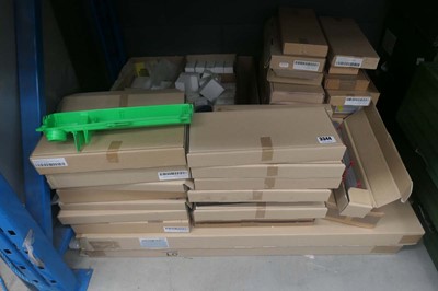 Lot 3344 - Quantity of Dyson and Philips vacuum cleaner...
