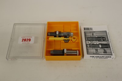 Lot 2829 - Cased Lee 7x57 Mauser collet die set