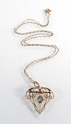 Lot 625 - A 9ct yellow gold elongated link necklace...