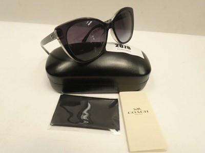 Lot 2078 - Coach HC8365U sunglasses with case