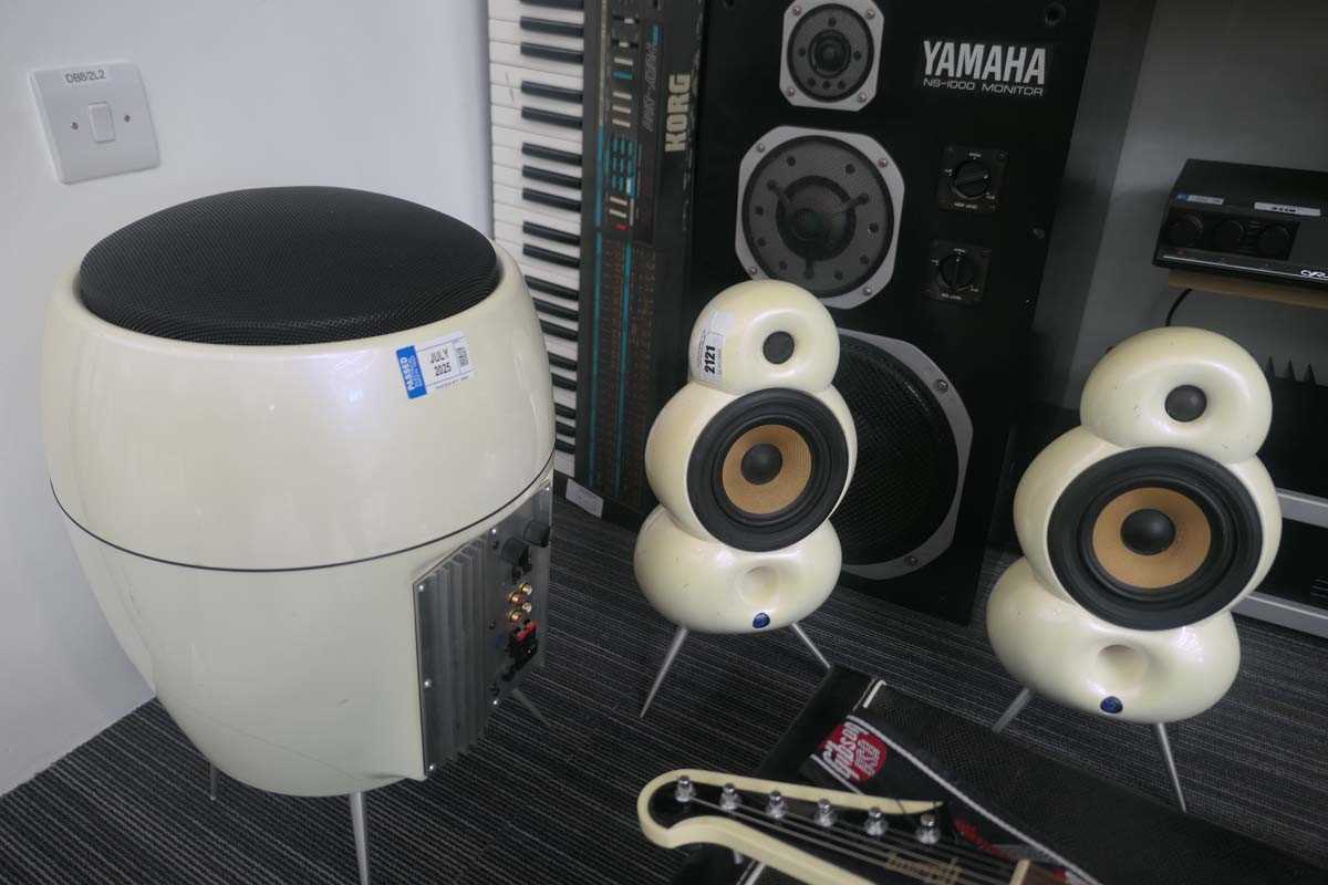 Lot 2121 - Pair of Blue Room mini pod speakers and subwoofer