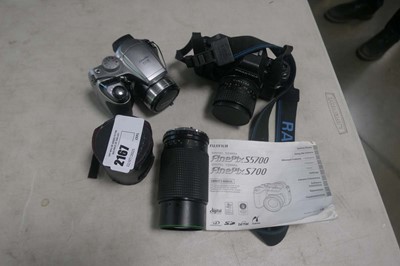 Lot 2167 - Finepix 5700 digital camera with a Praktica...