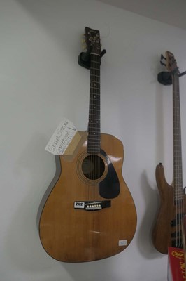 Lot 2182 - Yamaha FG400A acoustic guitar - 7 string...