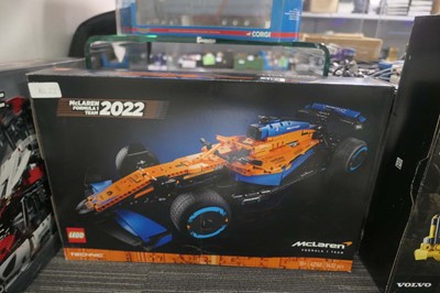 Lot 2185 - Lego McLaren Formula 1 team 2022 set, boxed,...