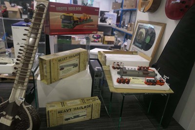 Lot 2191 - 4 boxed Corgi heavy haulage vehicles diecast...