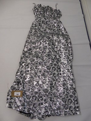 Lot 1302 - Carolina Herrera New York sleeveless open...