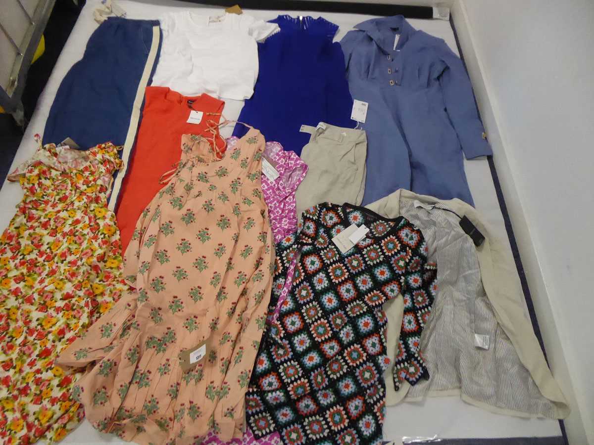 Lot 1311 - Selection of clothing to include Karen Millen,...