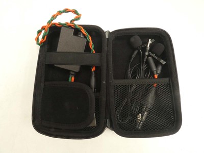 Lot 2051 - ModulEar wireless microphone kit