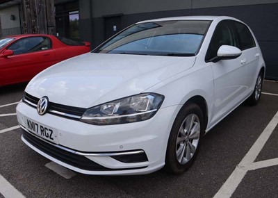 Lot 4001 - (KN17 RGZ) 2017 Volkswagen Golf SE Nav TSI BMT...