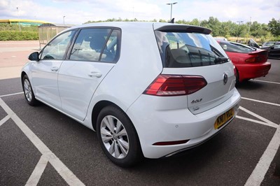 Lot 4001 - (KN17 RGZ) 2017 Volkswagen Golf SE Nav TSI BMT...