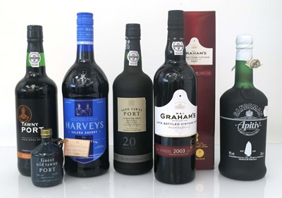 Lot 259 - 5 bottles & a miniature, 1x W&J Graham's 2003...