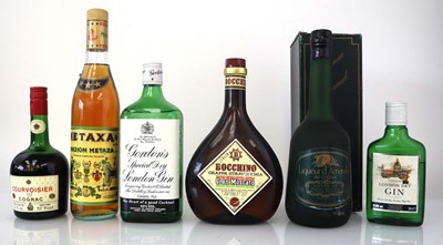 Lot 56 - 6 assorted bottles, 1x Bocchino Gran Moscato...