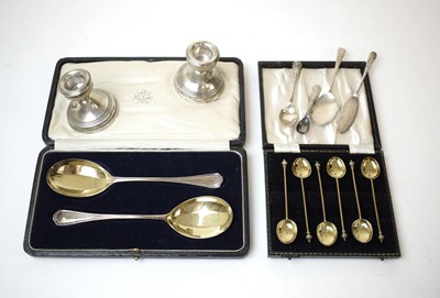 Lot 331 - A cased set of Addie Bros silver gilt bean...