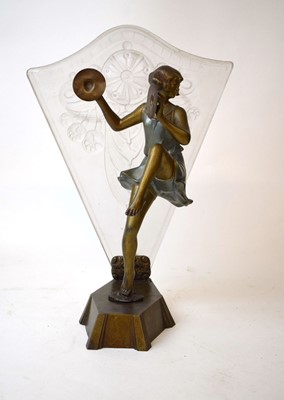 Lot 102 - A 20th century spelter figure in the Art Deco...