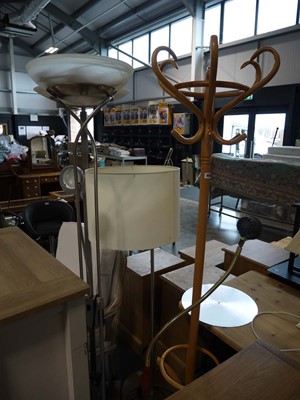 Lot 1083 - Free standing beech bent wood hat and coat stand