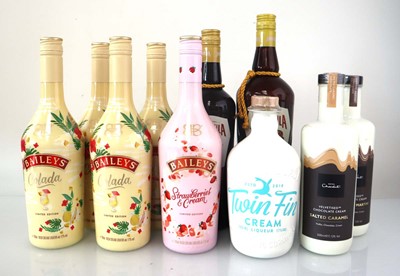 Lot 266 - 10 bottles of cream liqueurs, 1x Baileys...