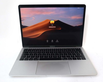 Lot 2012 - MacBook Air 13" 2019 A1932 Silver laptop with...