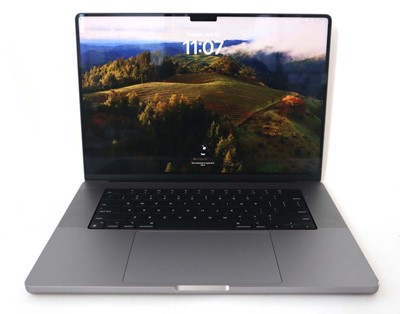 Lot 2021 - MacBook Pro 16" 2021 A2485 Space Grey laptop...