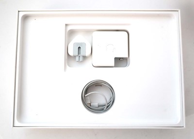 Lot 2022 - MacBook Pro 13" 2016 A1708 Space Grey laptop...