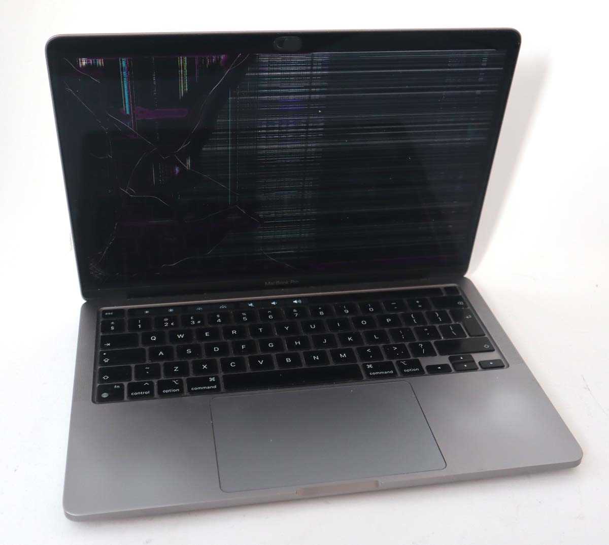 Lot 2023 - MacBook Pro 13" 2020 A2338 Space Grey laptop...