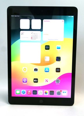 Lot 2090 - iPad 8th Gen 32GB Space Grey