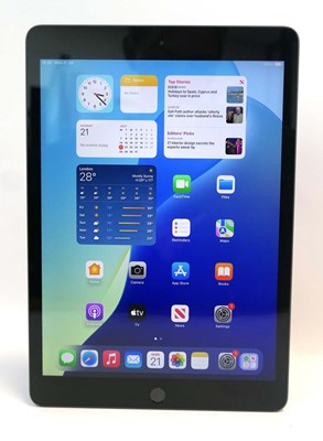 Lot 2093 - iPad 8th Gen 32GB Space Grey