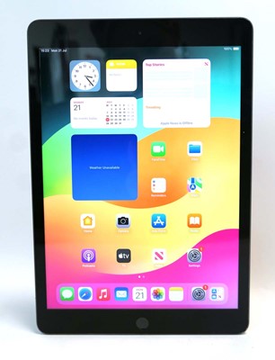 Lot 2095 - iPad 8th Gen 32GB Space Grey