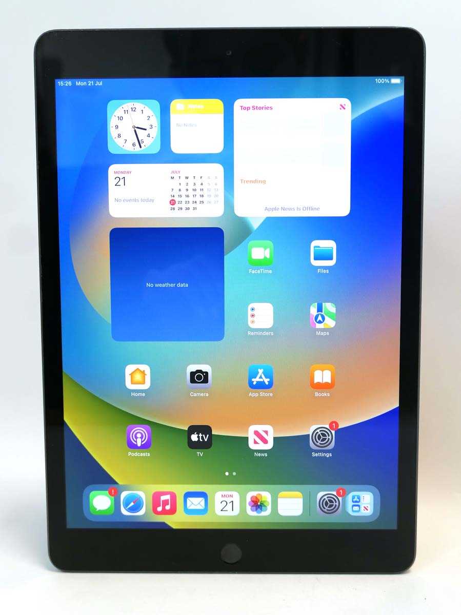 Lot 2099 - iPad 8th Gen 32GB Space Grey