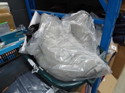 Lot 3296 - 2 boxes of assorted items to include pillows,...