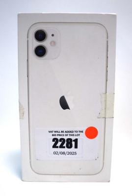 Lot 2281 - iPhone 11 256GB White with box