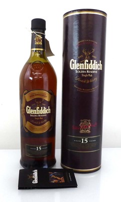 Lot 124 - An old bottle of Glenfiddich Solera Reserve 15...