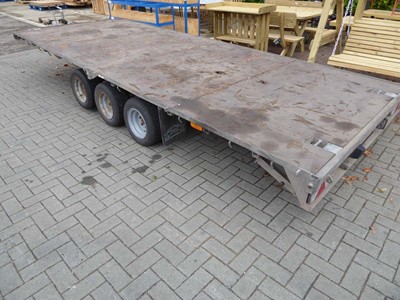 Lot 4376 - Bradley Al-Ko Type HU12 3500kg triple axle...