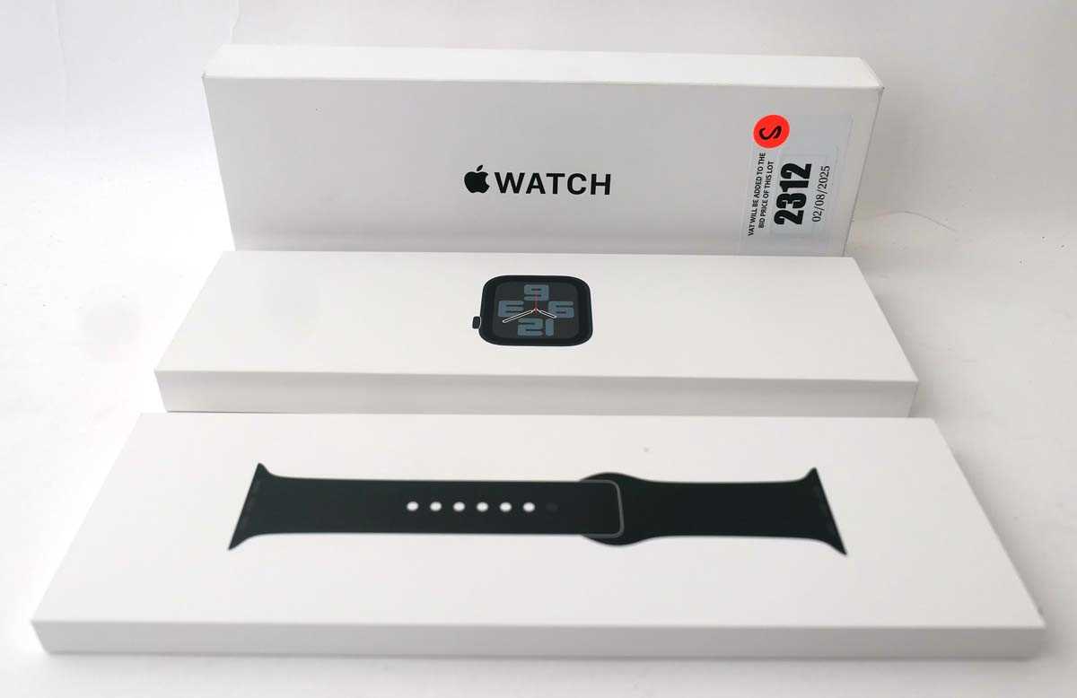Lot 2312 - *Sealed* Apple Watch SE 2nd Gen 40MM Midnight Al