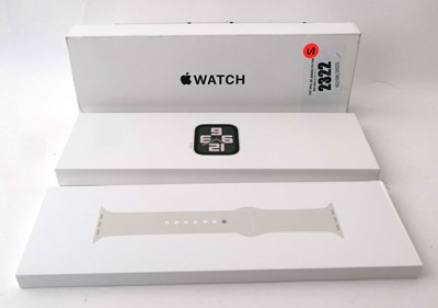 Lot 2322 - *Sealed* Apple Watch SE 2nd Gen 40MM Starlight