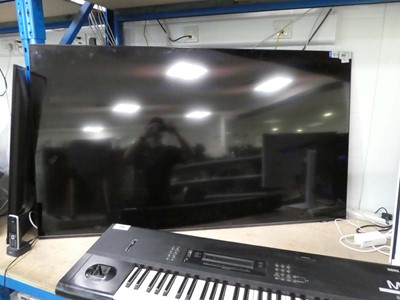 Lot 2717 - Samsung 65" TV UE65DU870U, with remote (r44),...
