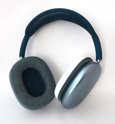 Lot 2333 - Pair of AirPods Max Sky Blue A2096