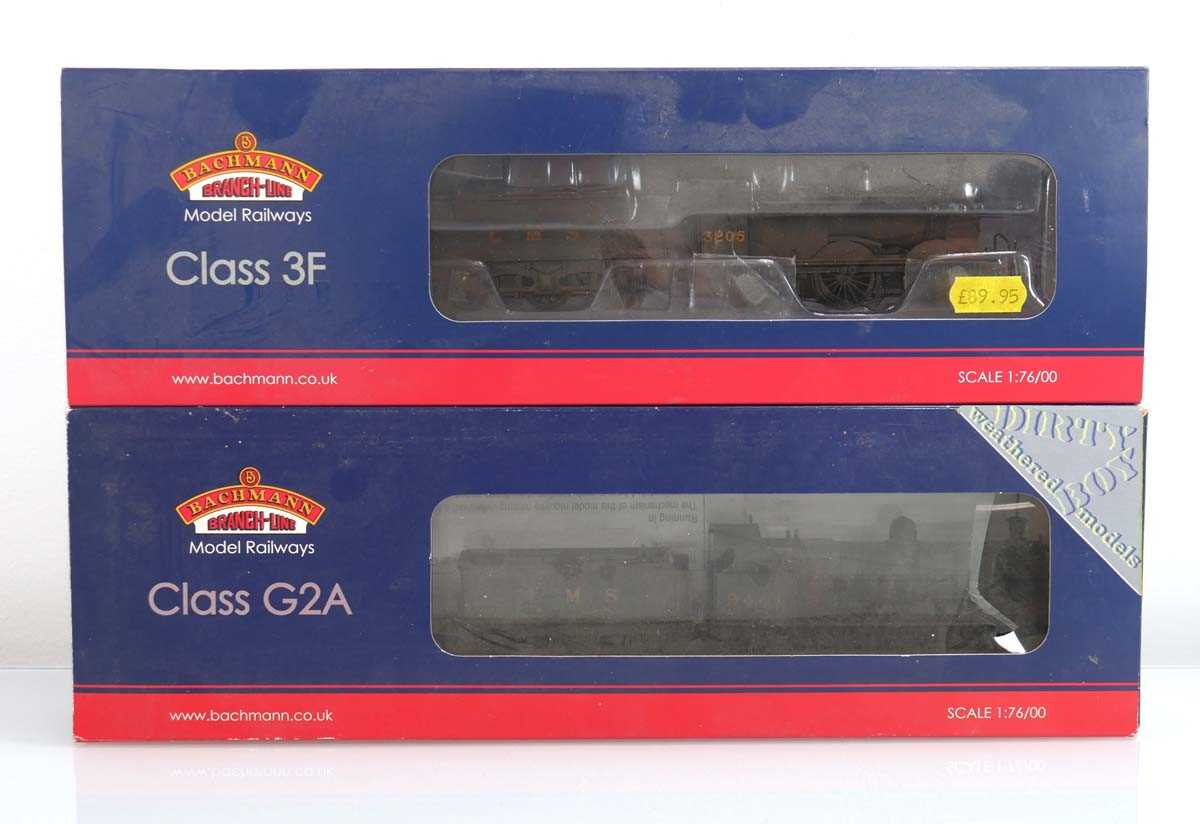 Lot 204 - Two Bachmann Branchline OO gauge locos: 31-627...
