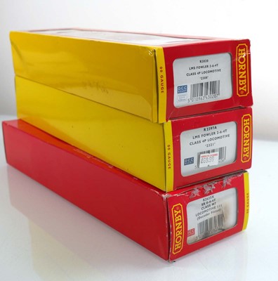 Lot 216 - Three Hornby OO gauge tank locos: R2625X SR...