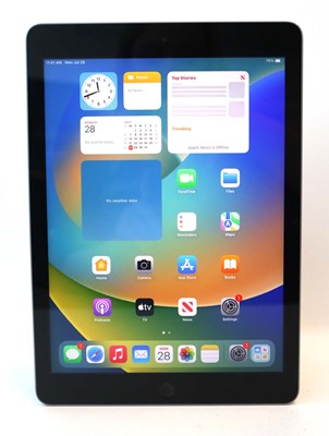 Lot 1085 - iPad 5th Gen 32GB Space Grey