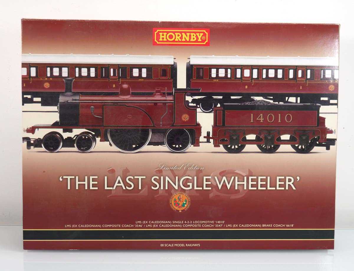 Lot 220 - A Hornby OO gauge R2806 'The Last Single...
