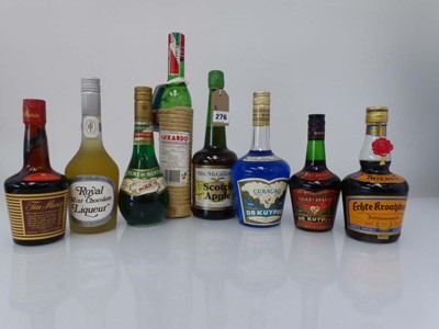 Lot 276 - 8 bottles, 1x Mrs McGillvray's Scotch Apple...