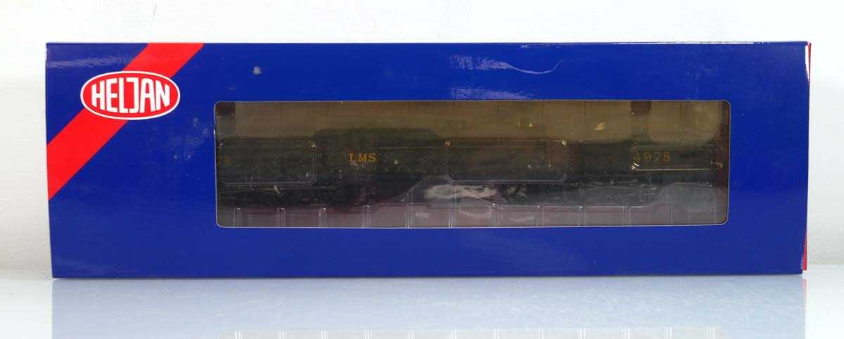Lot 223 - A Heljan OO gauge 266202 Beyer Garratt 4978...