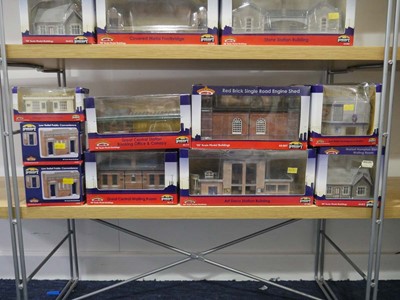 Lot 243 - Thirty-nine items of Bachmann Branchline OO...