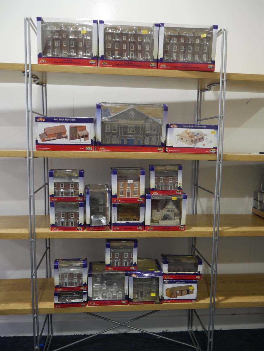 Lot 245 - Twenty items of Bachmann Branchline OO gauge...