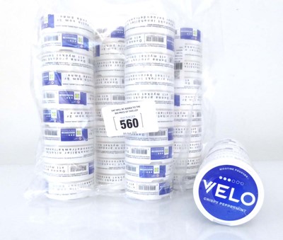 Lot 560 - 5 tubes of 10 packs of Velo Crispy Peppermint...