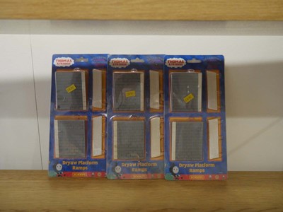 Lot 253 - Eight items of Hornby Thomas & Friends OO...