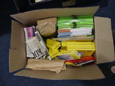Lot 254 - A large quantity of Hornby Skaledale and other...