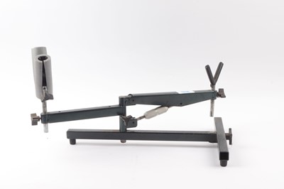 Lot 1318 - adjustable Rifle shooting rest