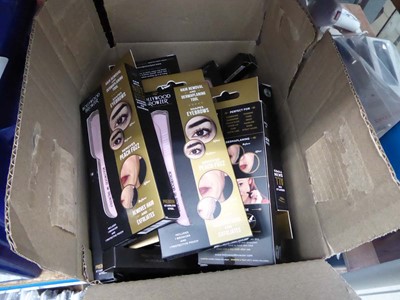 Lot 3249 - Box of hair removal tools